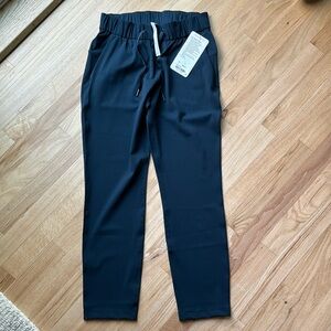 NWT Lululemon On The Fly 7/8 Pant
